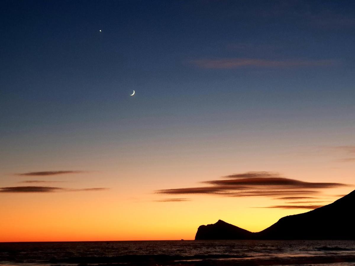 By The Beach Calp Exterior foto